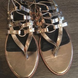 Sandal